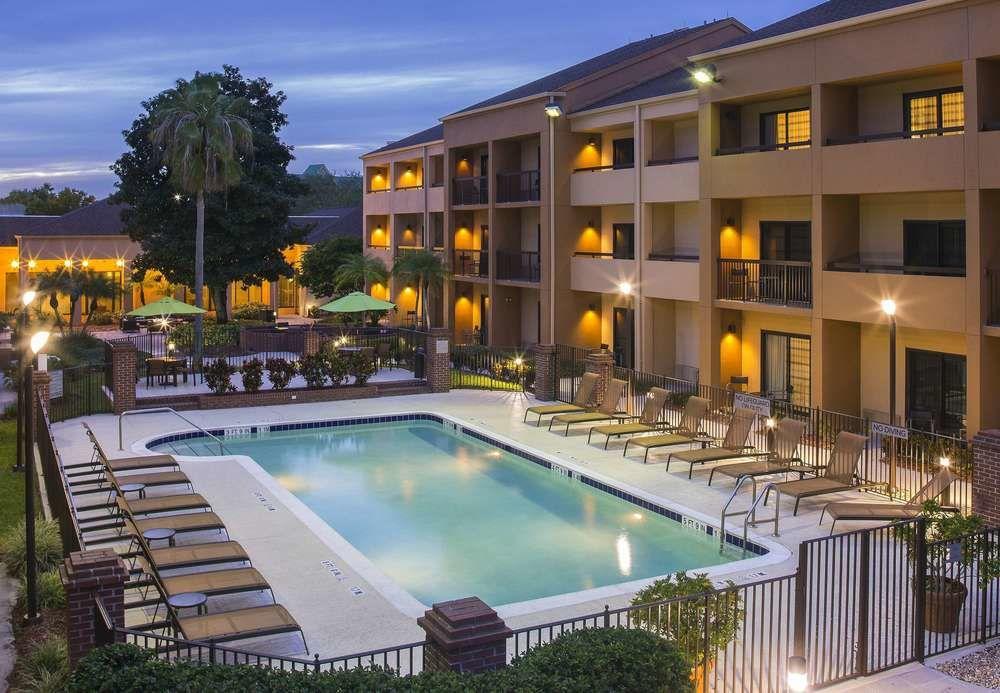 Courtyard By Marriott Orlando Airport Exterior foto