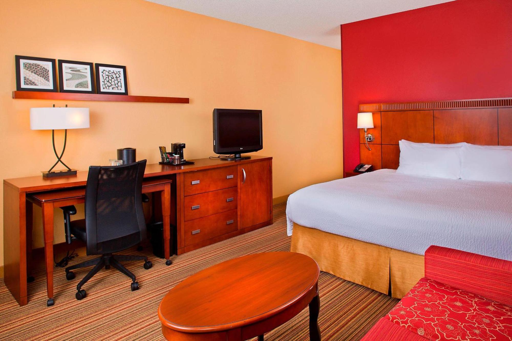 Courtyard By Marriott Orlando Airport Exterior foto