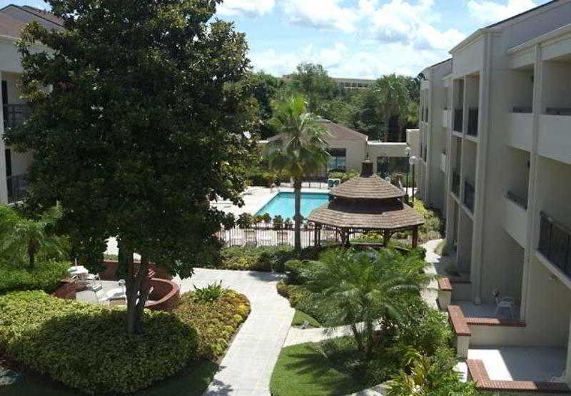 Courtyard By Marriott Orlando Airport Exterior foto