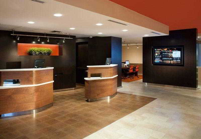 Courtyard By Marriott Orlando Airport Exterior foto